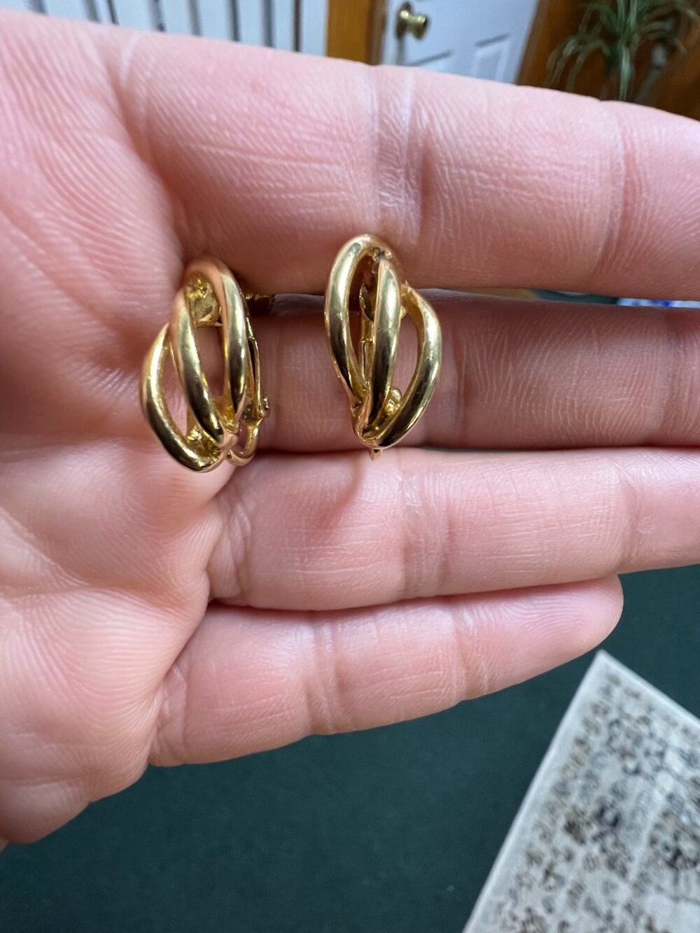Napier Gold Tone Clip On Earrings Vintage Double Hoop Knot Statement Signed